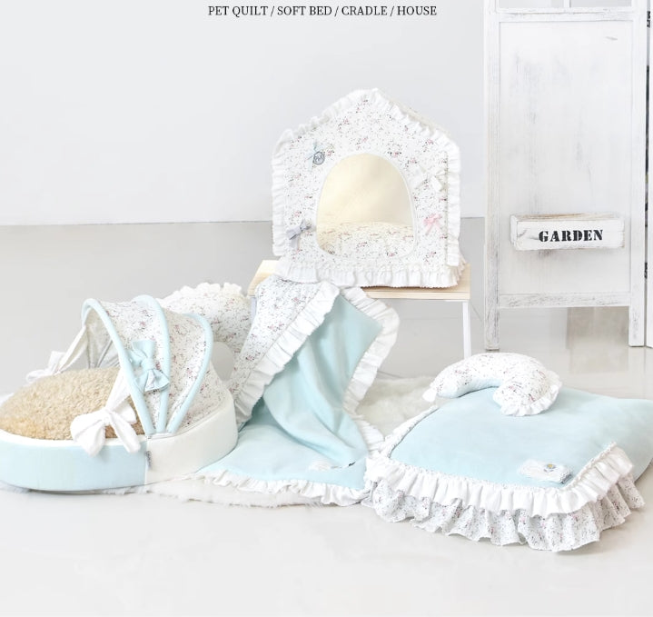 PetMan Vintage Countryside Tiffany Blue Pet Warmth, Detachable Washable Bed