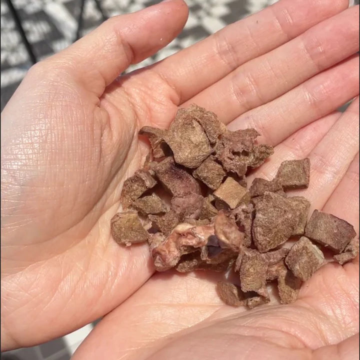 The Paw Grocer - Freeze Dried Beef Hearts 90g