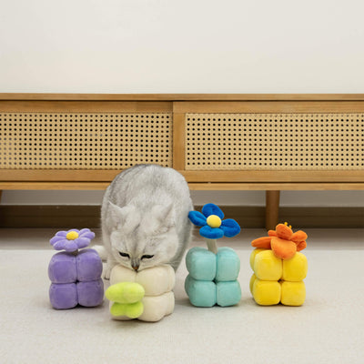 Fun Fun Flowers interactive treat toys