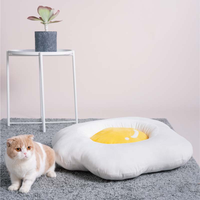 PURLAB Fried Egg Pet Bed