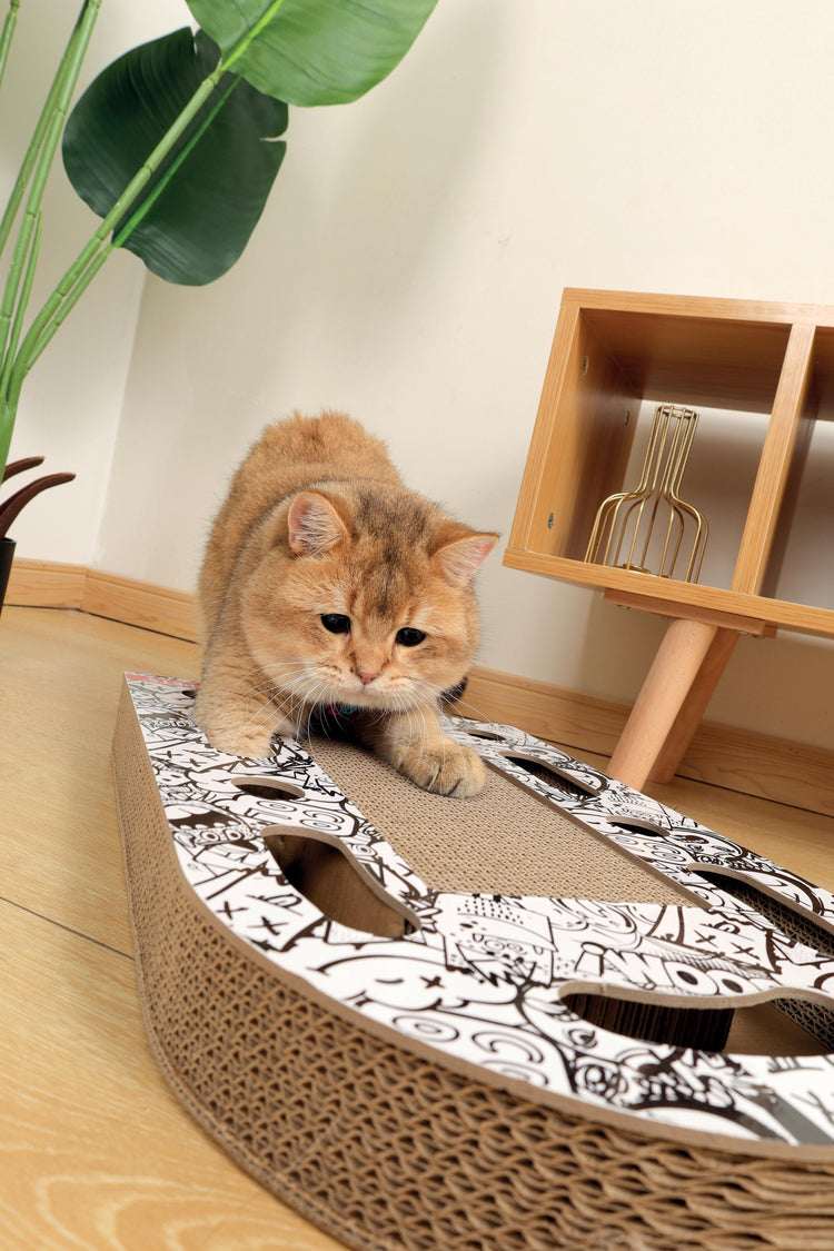 URBANSTYLE Freestyle Cat Scratcher - Black & White - ChokyoPetStore