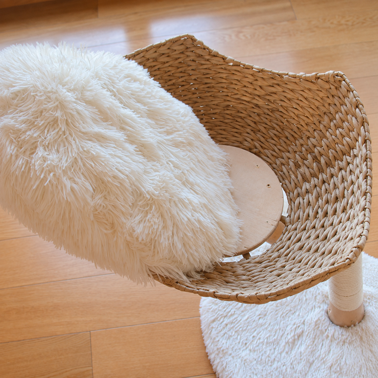 Chokyo Tri-Nest Scratching Post Cat Tree 113cm