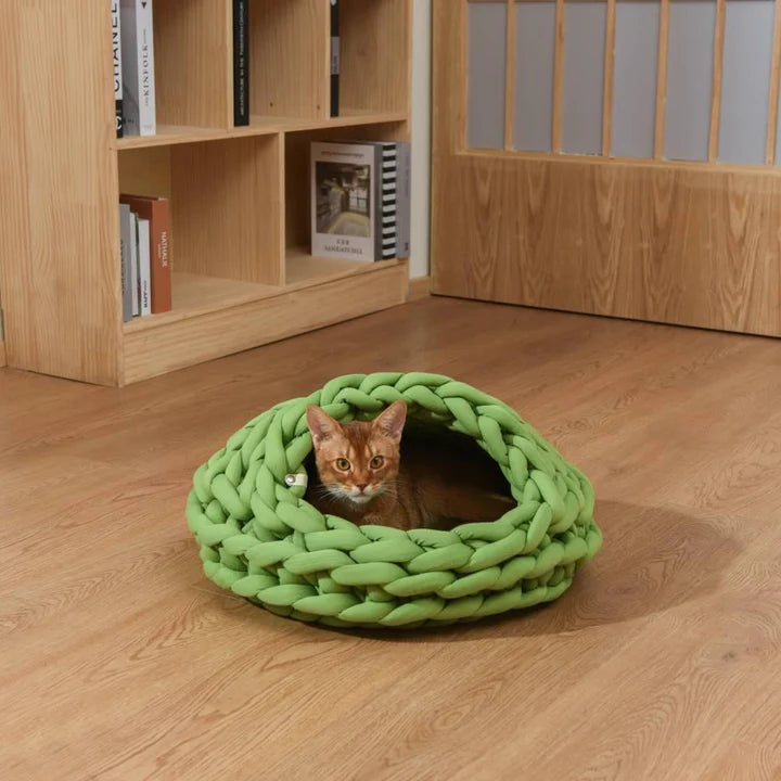 Michu Handmade Luxurious Feline Haven Comfort Cat Nest