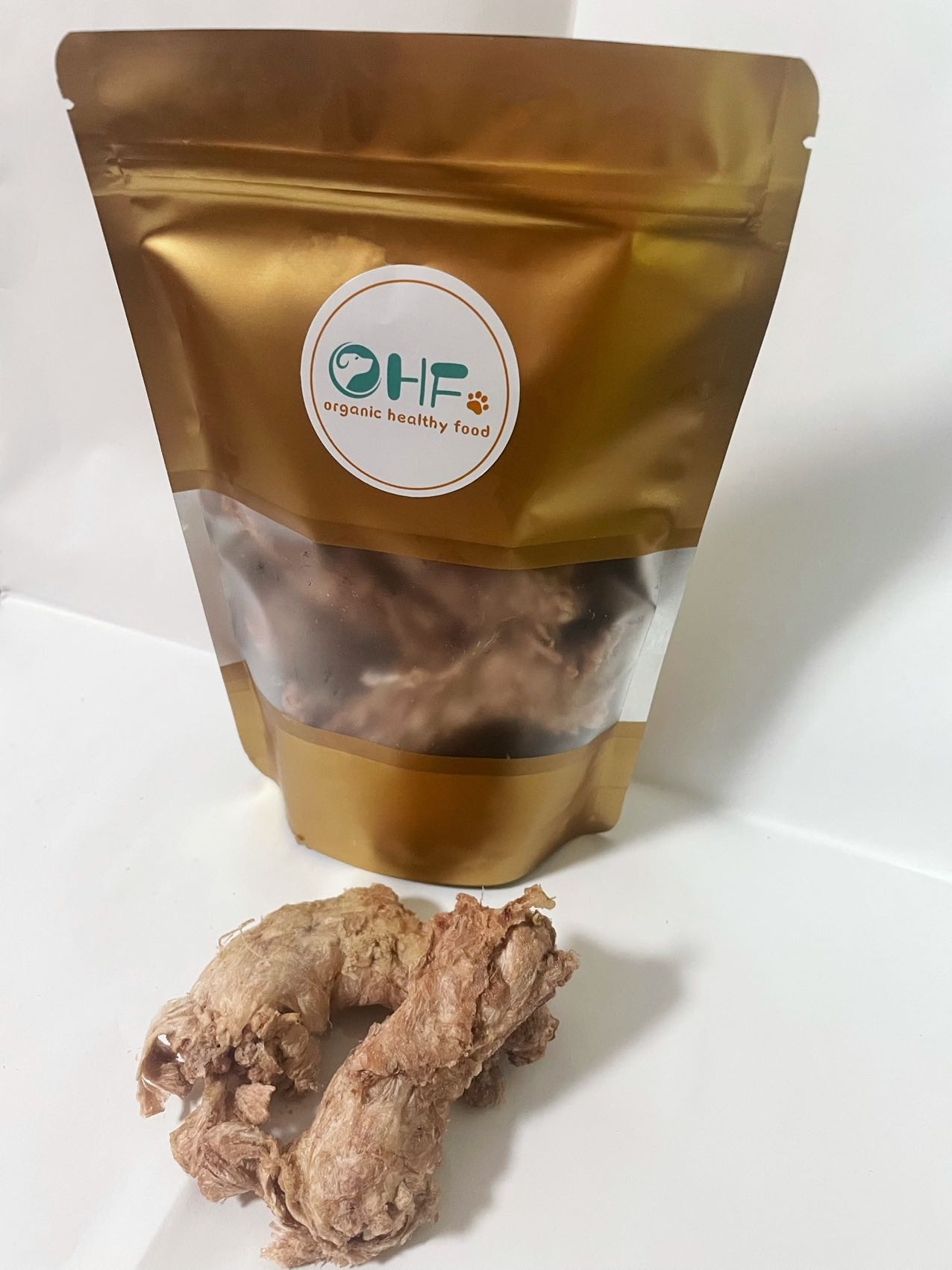 Premium Freeze-Dried Pet Food: Chicken Heart, Neck, Green Lipped Mussels, & Egg Yolk Flavors